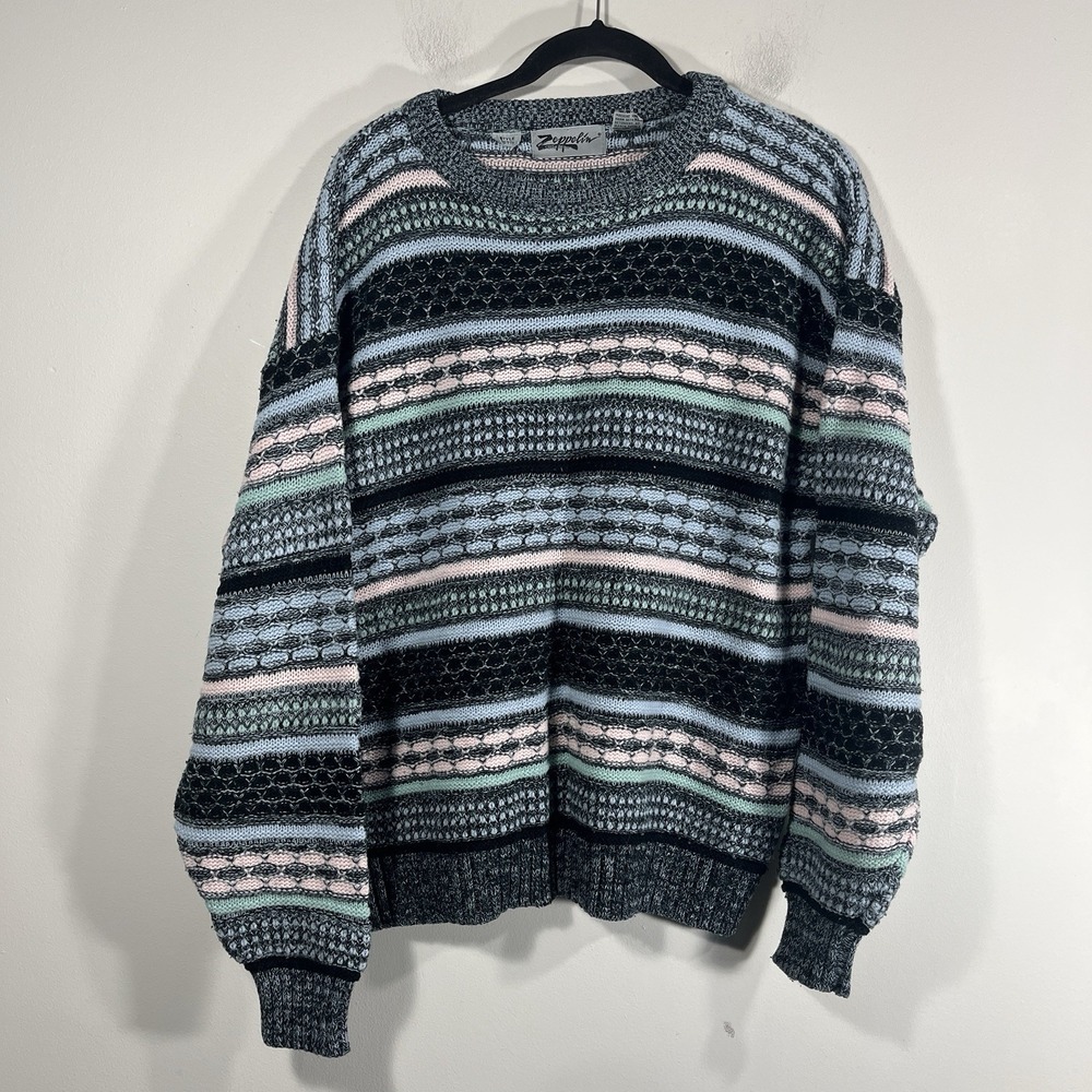 Zeppelin Blue Pink Chunky‎ Knit Sweater Women's Large